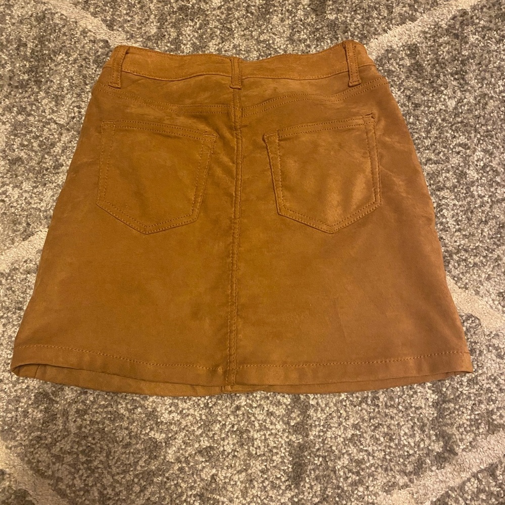 Button up skirt - Picture 2 of 2